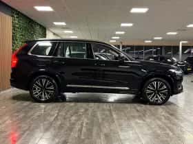 Volvo XC90 (2023) thumbnail 8