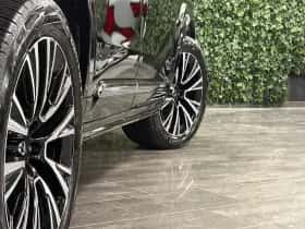Volvo XC90 (2023) thumbnail 9