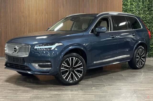 Volvo XC90 (2023) thumbnail 1