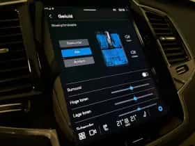 Volvo XC90 (2023) thumbnail 33