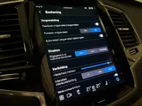 Volvo XC90 (2023) thumbnail 35