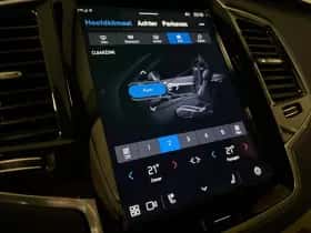 Volvo XC90 (2023) thumbnail 37