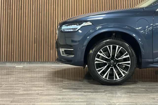 Volvo XC90 (2023) thumbnail 6