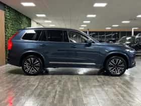 Volvo XC90 (2023) thumbnail 8