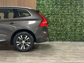 Volvo XC60 (2022) thumbnail 4