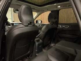 Volvo XC60 (2024) thumbnail 6