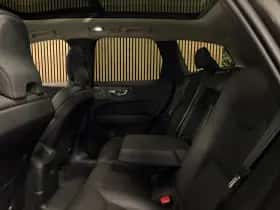 Volvo XC60 (2024) thumbnail 7