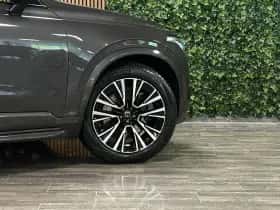 Volvo XC90 (2024) thumbnail 4