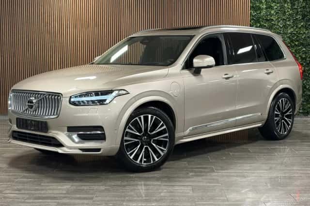 Volvo XC90 (2024) thumbnail 1