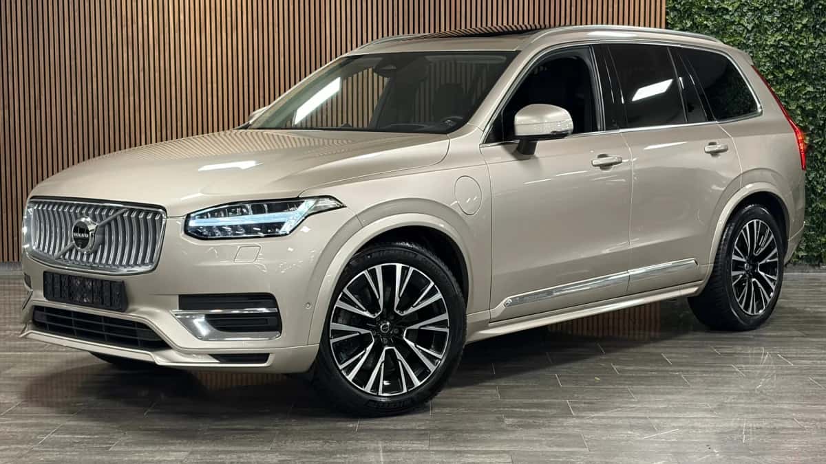 Volvo XC90 (2024) — foto 1