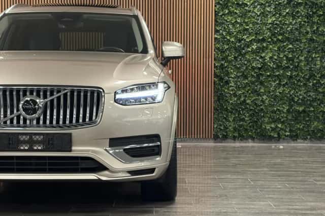 Volvo XC90 (2024) thumbnail 11