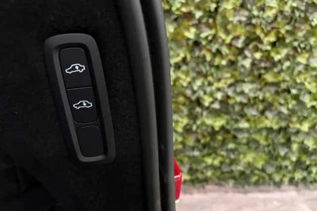 Volvo XC90 (2024) thumbnail 13
