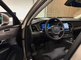 Volvo XC90 (2024) thumbnail 21