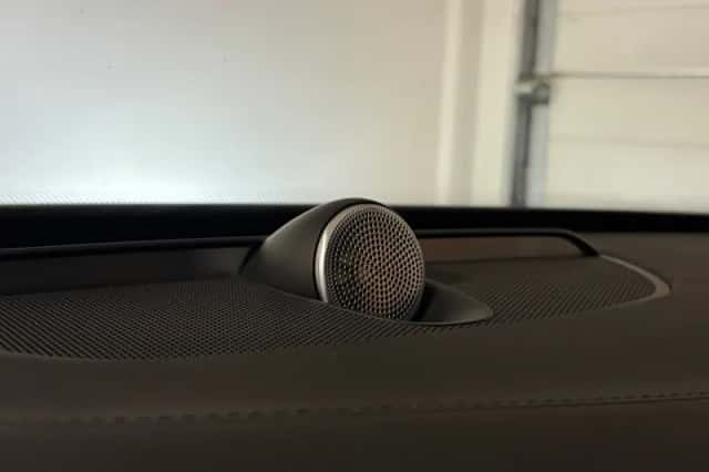 Volvo XC90 (2024) thumbnail 24