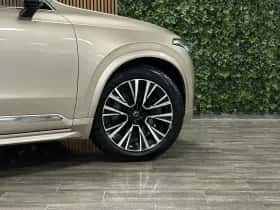Volvo XC90 (2024) thumbnail 4