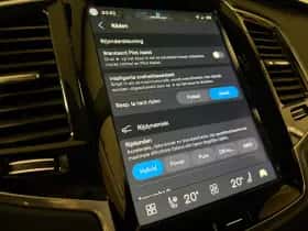 Volvo XC90 (2024) thumbnail 37
