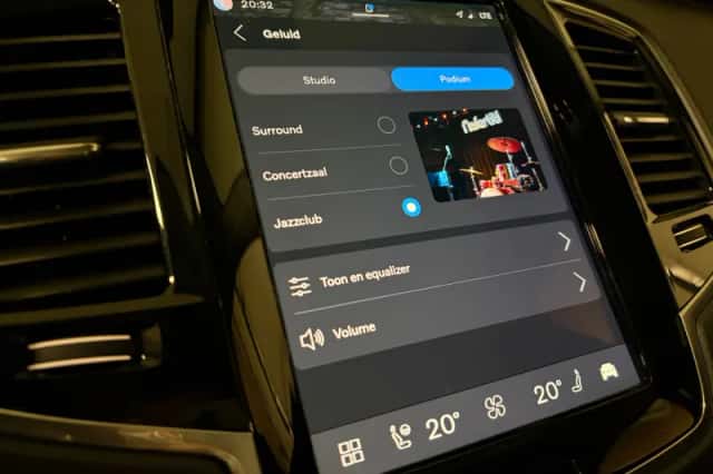 Volvo XC90 (2024) thumbnail 40