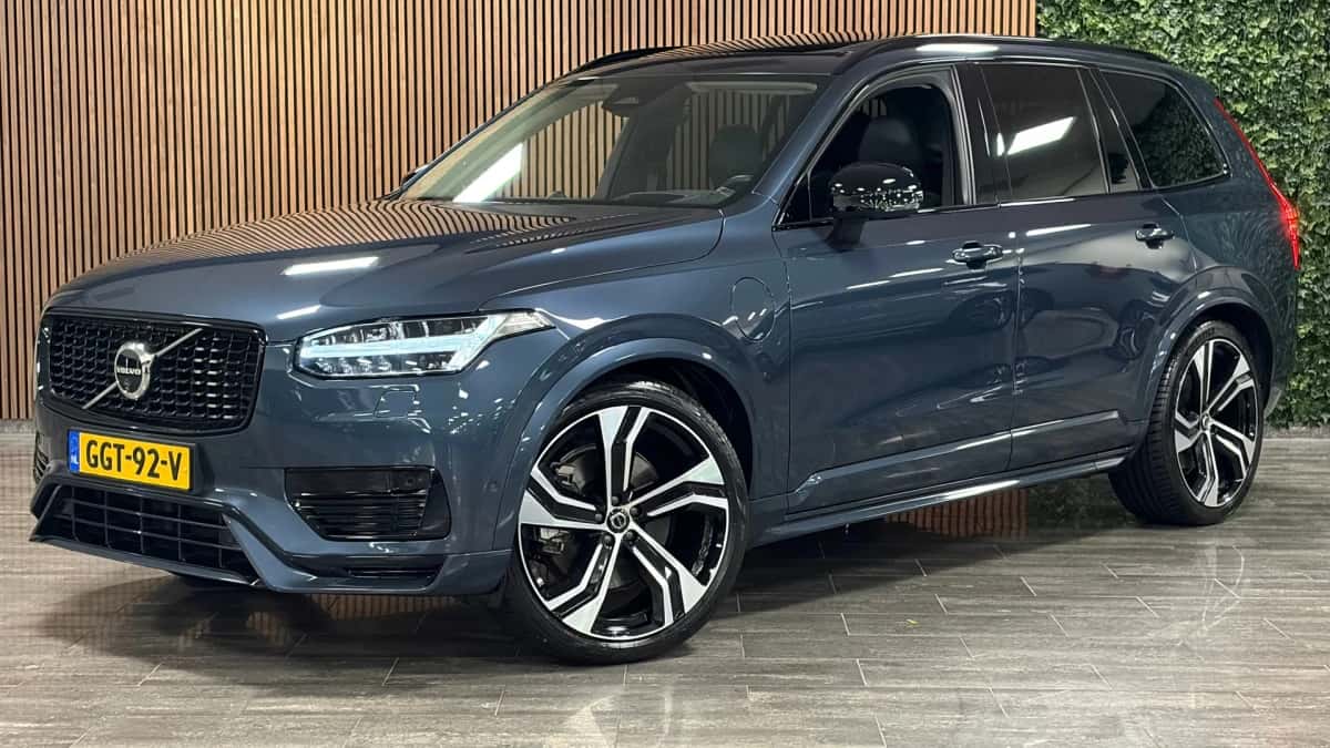Volvo XC90 (2024) — foto 1
