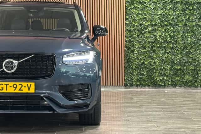 Volvo XC90 (2024) thumbnail 11