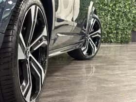 Volvo XC90 (2024) thumbnail 9