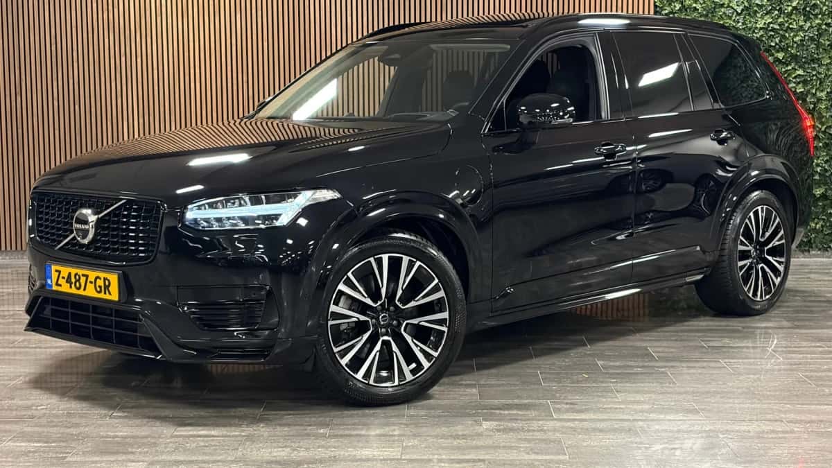 Volvo XC90 (2024) — foto 1