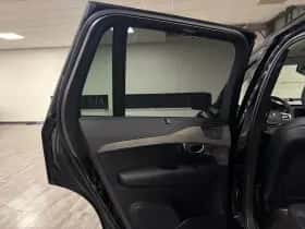Volvo XC90 (2024) thumbnail 14
