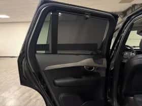 Volvo XC90 (2024) thumbnail 15