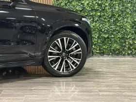 Volvo XC90 (2024) thumbnail 4
