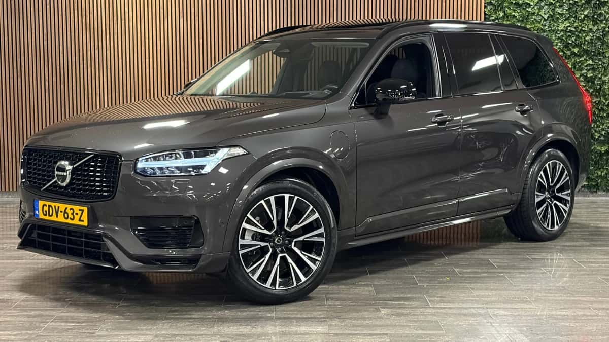 Volvo XC90 (2024) — foto 1