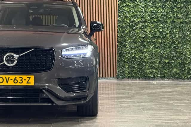 Volvo XC90 (2024) thumbnail 11