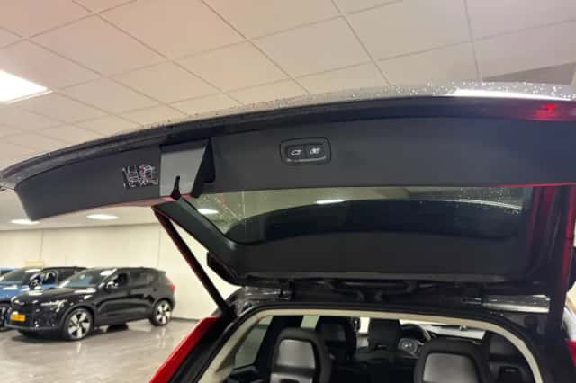 Volvo XC90 (2024) thumbnail 12