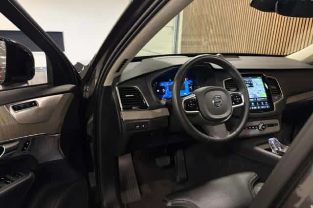 Volvo XC90 (2024) thumbnail 21