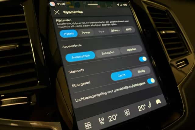 Volvo XC90 (2024) thumbnail 34