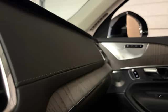 Volvo XC90 (2024) thumbnail 49