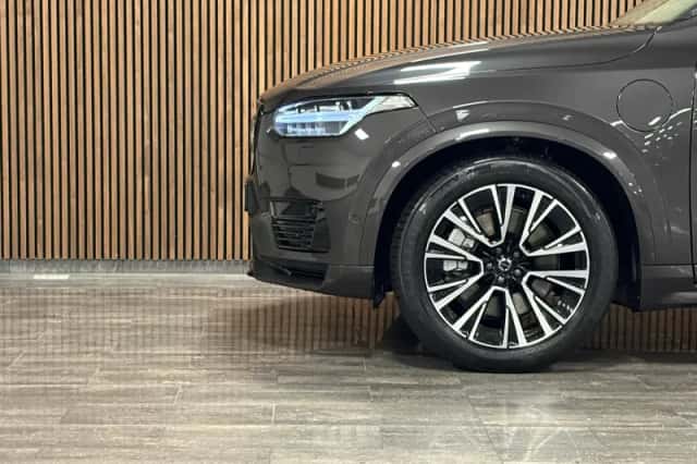 Volvo XC90 (2024) thumbnail 6