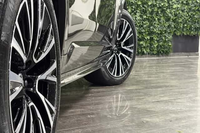 Volvo XC90 (2024) thumbnail 9