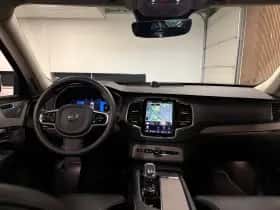 Volvo XC90 (2024) thumbnail 19