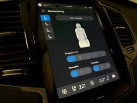 Volvo XC90 (2024) thumbnail 44