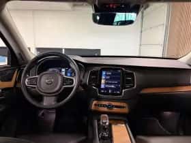 Volvo XC90 (2022) thumbnail 19