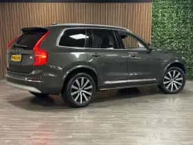 Volvo XC90 (2022) thumbnail 3