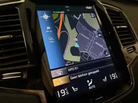 Volvo XC90 (2022) thumbnail 24