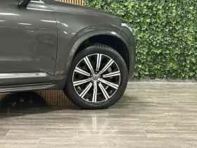 Volvo XC90 (2022) thumbnail 4