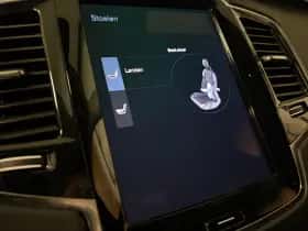 Volvo XC90 (2022) thumbnail 38