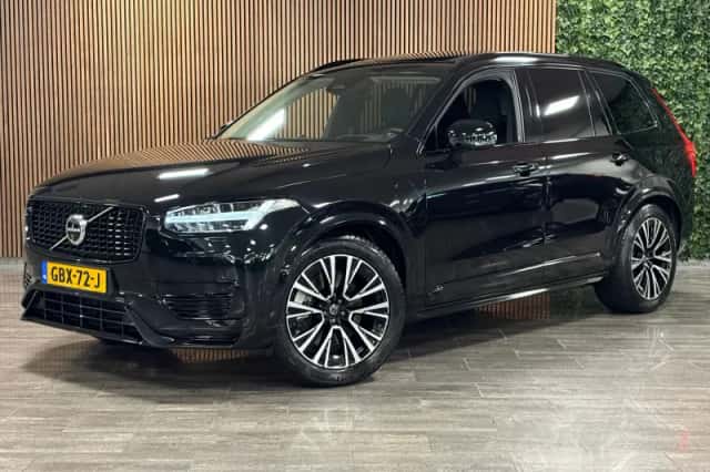 Volvo XC90 (2024) thumbnail 1