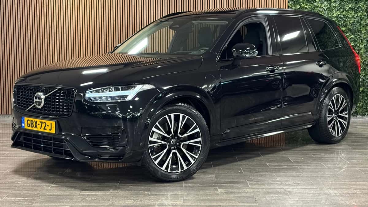 Volvo XC90 (2024) — foto 1