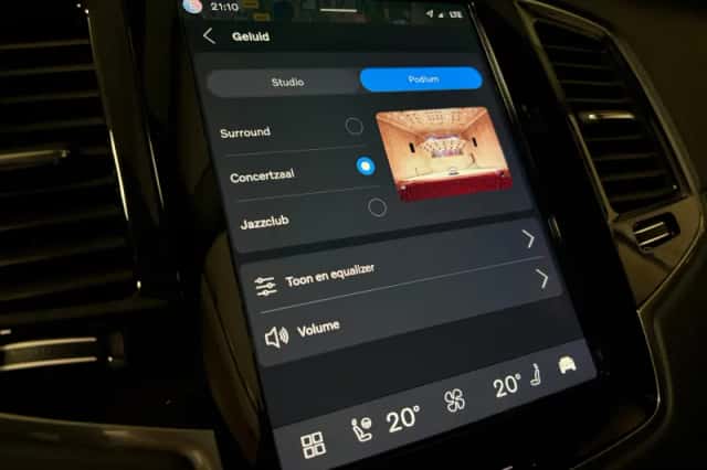 Volvo XC90 (2024) thumbnail 41