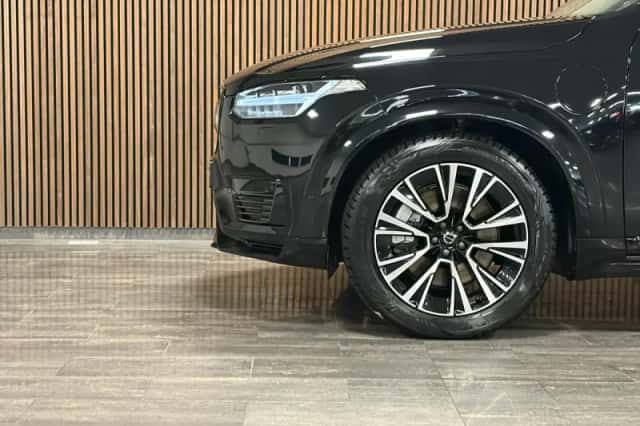 Volvo XC90 (2024) thumbnail 6