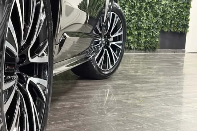 Volvo XC90 (2024) thumbnail 9