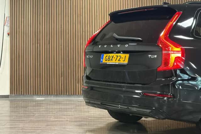 Volvo XC90 (2024) thumbnail 10