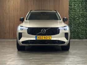 Volvo XC90 (2025) thumbnail 2